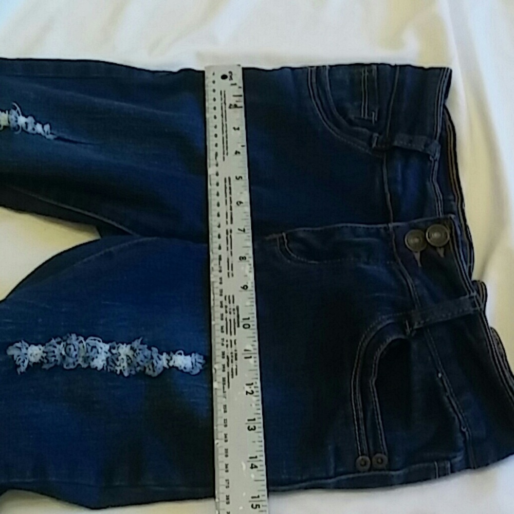 ABM JEANS - Distressed - Picture 6 of 8